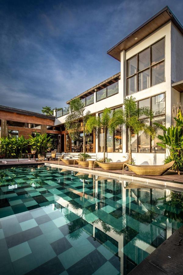 Ahana Resort Эль-Нидо Экстерьер фото
